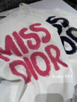 DIOR  2024 Early Autumn New Collection  Classic Adhesive Letter Logo Knitted Bottom Letter Vest for Women. Available in two colors - Image 11