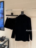 Yves Saint Laurent Y  2024 Autumn/Winter New Collection   Velvet shirt with lettering on the chest, velvet velvet jacket with cotton, women's/threedimensional cut velvet shorts, suit shorts, shorts - Image 13