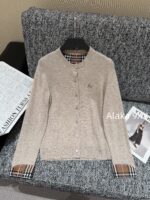 BURBERRY winter limited edition socialite outfit   24 new classic plaid cuffs original custom splicing 100 sheep wool knitted cardigan for women. - Image 4