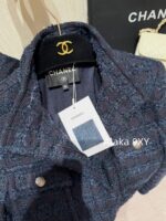CHANEL's "French Retro Dressing" 2024k Autumn New Mid length Skirt, Elegant Style, Coarse Hemp Pocket Zipper Design Coat for Women. 100 silk lining - Image 19