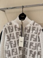 FENDI  24FW classic letter logo autumn and winter flower double "F" knitted cardigan imported whole piece mink fur grass jacket women's short jacket. Available in three colors - Image 13