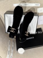CHANEL  24K Autumn/Winter Fashion Collection  Heavy Industry Diamond Bow Large Logo Design for Women with Thick Heels and Short Boots. Imported velvet  Leather lining - Image 7