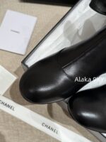 CHANEL  24K Autumn/Winter Fashion Collection  Heavy Industry Diamond Bow Large Logo Design for Women with Thick Heels and Short Boots. Imported velvet  Leather lining - Image 19