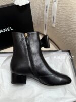 CHANEL  24K Autumn/Winter Fashion Collection  Heavy Industry Diamond Bow Large Logo Design for Women with Thick Heels and Short Boots. Imported velvet  Leather lining - Image 21