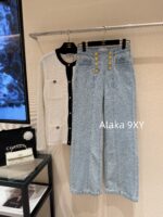CHANEL   24n Autumn/Winter New Ski Collection/Heavy Industry Full Jacquard Logo Flip Collar Cashmere Diamond Button Knitted Cardigan Sweater for Women. - Image 19