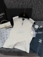 CHANEL   2024 Autumn/Winter New Collection Signature Letter Logo Wool Sleeveless Lace Knitted Tank Top for Women. Available in black and white - Image 12