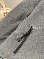 MIUMIU  24ss Autumn/Winter New Collection  Plush Collar Grey Short Edition Super Warm Suede Embroidered Logo Down Jacket for Women. - Image 4