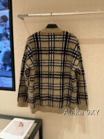 BURBERRY "American College Style" 2024 Autumn and Winter New Collection Bu  Style Classic Grid Badge 100 Wool Material Cardigan Sweater Lazy Knitted Coat for Women - Image 8