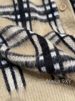 BURBERRY "American College Style" 2024 Autumn and Winter New Collection Bu  Style Classic Grid Badge 100 Wool Material Cardigan Sweater Lazy Knitted Coat for Women - Image 16