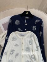 Chanel's wealthy heiress's early autumn outfit24a new pure handmade embroidery patchwork round neck pullover wool knitted sweater/cardigan jacket for women. Cardigan - Image 7