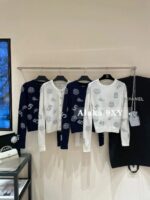 Chanel's wealthy heiress's early autumn outfit24a new pure handmade embroidery patchwork round neck pullover wool knitted sweater/cardigan jacket for women. Cardigan - Image 13