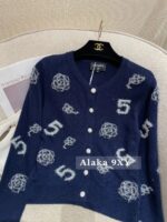 Chanel's wealthy heiress's early autumn outfit24a new pure handmade embroidery patchwork round neck pullover wool knitted sweater/cardigan jacket for women. Cardigan - Image 18