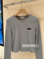 Miumiu American style "paper figure" solid color letter splicing slim fit versatile long sleeved thin bottom top for women - Image 7