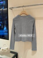 Miumiu American style "paper figure" solid color letter splicing slim fit versatile long sleeved thin bottom top for women - Image 10