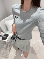 Miumiu American style "paper figure" solid color letter splicing slim fit versatile long sleeved thin bottom top for women - Image 20