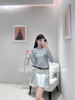 Miumiu American style "paper figure" solid color letter splicing slim fit versatile long sleeved thin bottom top for women - Image 23
