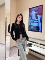 Chanel high version  24A Fashion Collection  A musthave item for white, wealthy and beautiful socialites, with a highend feel. The puffy flower bud sleeves are hollowed out, embroidered with rhinestone buckles, sun resistant, knitted cardigans, and women's hoodies - Image 4