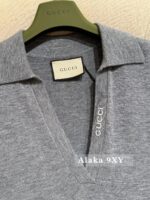 GUCCI  2024 High Version New Vneck Sweater with Versatile Color Matching without Losing Classic Aging and Fashionable Slimming Appearance - Image 12