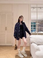 LOUIS VUITTON  2024SS Early Autumn New CollectionHeavy Industry Clover Embroidered Logo Collar Denim Shirt Jacket/Couple's Loose fit - Image 13