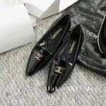 Chanel 24C Early Spring New Collection  Heavy industry retro pointed metal logo patent leather loafers/single shoes for women - Image 13