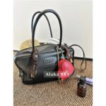 MIUMIU "American Retro Girl Style"  Self retained Zhang Yuanying's 2024 SS fashion collection canvas briefcase  Japanese limited edition canvas denim fabric canvas style - Image 30