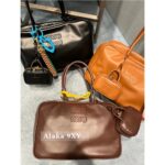 MIUMIU "American Retro Girl Style"  Self retained Zhang Yuanying's 2024 SS fashion collection canvas briefcase  Japanese limited edition canvas denim fabric canvas style - Image 37