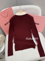 MIUMIU "American College Style Dressing"  Color blocked lapel long sleeved polo collar wine red autumn and winter new style versatile and highend pleated skirt skirt - Image 17