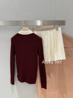 MIUMIU "American College Style Dressing"  Color blocked lapel long sleeved polo collar wine red autumn and winter new style versatile and highend pleated skirt skirt - Image 20