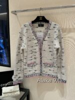 Chanel taro purple color blocked24 new beige knitted short jacket long sleeved women's heavyduty full screen blended highend floral fabric - Image 4