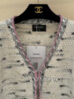 Chanel taro purple color blocked24 new beige knitted short jacket long sleeved women's heavyduty full screen blended highend floral fabric - Image 6