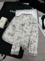 Chanel taro purple color blocked24 new beige knitted short jacket long sleeved women's heavyduty full screen blended highend floral fabric - Image 16