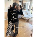 Rarelyalike, a female celebrity and internet celebrity who loves a niche trendy brand, is rare  24 horn button atmosphere button wool woolen coat customized with 100 cotton wool fabric