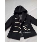 Rarelyalike, a female celebrity and internet celebrity who loves a niche trendy brand, is rare  24 horn button atmosphere button wool woolen coat customized with 100 cotton wool fabric - Image 3