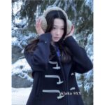 Rarelyalike, a female celebrity and internet celebrity who loves a niche trendy brand, is rare  24 horn button atmosphere button wool woolen coat customized with 100 cotton wool fabric - Image 13