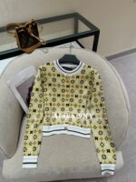 LOUIS VUITTON   2024 SS Early Autumn New Collection  Classic Lucky Grass Printed Logo Yellow Short Jacket for Women. loose coat - Image 3