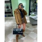 Prada doesn't clash with unpopular styles  2024 Cool and Spicy Colors Must Have for Spicy GirlsRetro Dumpling Bun Imported Nappa Sheepskin - Image 12
