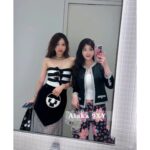 Chanel  24M CoCo beach beach swimsuit for women  stunning  Black bow strapless onepiece design super sexy and slimming - Image 9