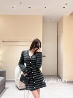 BALMAIN  2024 Early Autumn New Collection  Black Silver Stripe Glitter Versatile Casual Vneck Show Thin Temperament Metal Buckle Dress for Women - Image 34