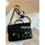 Chanel Retro Versatile and Timeless24A New Series Double Pocket Postman Bag  The unpopular series features a chain with a strong sense of design   Sheepskin - Image 6