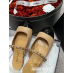 Chanel 24A collectionMetal chain round toe Mary Jane slippers are a musthave for women/lazy little princesses, super comfortable sheepskin foot pads - Image 10