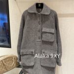Chanel's highquality 24A highend handmade workshop series customized new models   100 imported wool bathrobe style coarse woolen woven coat with silk lining.