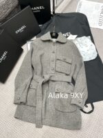 Chanel's highquality 24A highend handmade workshop series customized new models   100 imported wool bathrobe style coarse woolen woven coat with silk lining. - Image 8