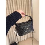 CHANEL   5c New Series/Detachable Chain   Caviar handle logo lunch box bag with multiple back methodsself retention - Image 16