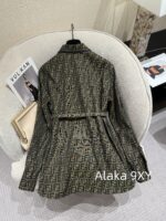 Fendi "FF" Jacquard Letter Logo 2024 Autumn New Vintage Heavy Industry British Style Heavy Industry Belt Flip Collar Western Style Dress - Image 11