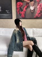 Acne studios American retro vintage vintage lambskin collar denim jacket  Women's autumn and winter cotton padded thick 2024 new winter cotton jacket - Image 9
