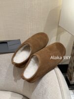 Balenciaga Super ComfortableRetained  24 Autumn/Winter New Collection BB Printed Letter Logo Imported Australian Wool Slippers. - Image 20