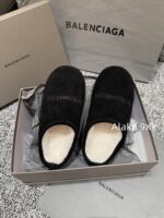 Balenciaga Super ComfortableRetained  24 Autumn/Winter New Collection BB Printed Letter Logo Imported Australian Wool Slippers. - Image 25