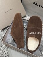 Balenciaga Super ComfortableRetained  24 Autumn/Winter New Collection BB Printed Letter Logo Imported Australian Wool Slippers. - Image 62