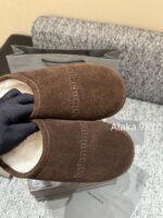 Balenciaga Super ComfortableRetained  24 Autumn/Winter New Collection BB Printed Letter Logo Imported Australian Wool Slippers. - Image 64