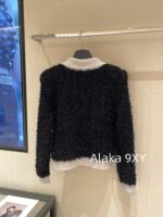 BALMAIN's domineering female CEO outfit exudes a strong aura  24autumn and winter black and white contrasting splicing coarse tweed slim fit and slimming, lapel zipper cardigan jacket - Image 26